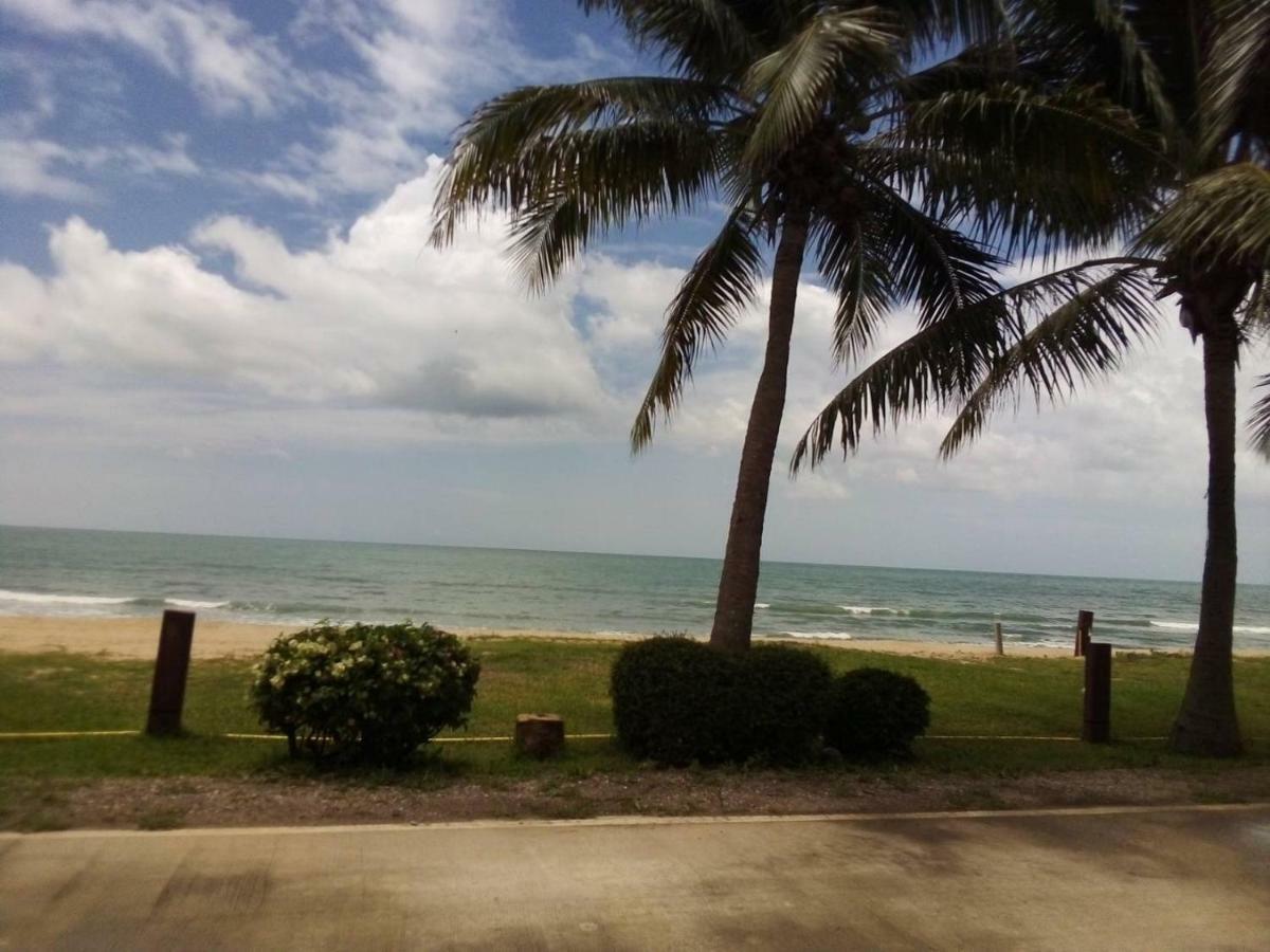 Keeree Waree Seaside Villa Bang Saphan Εξωτερικό φωτογραφία
